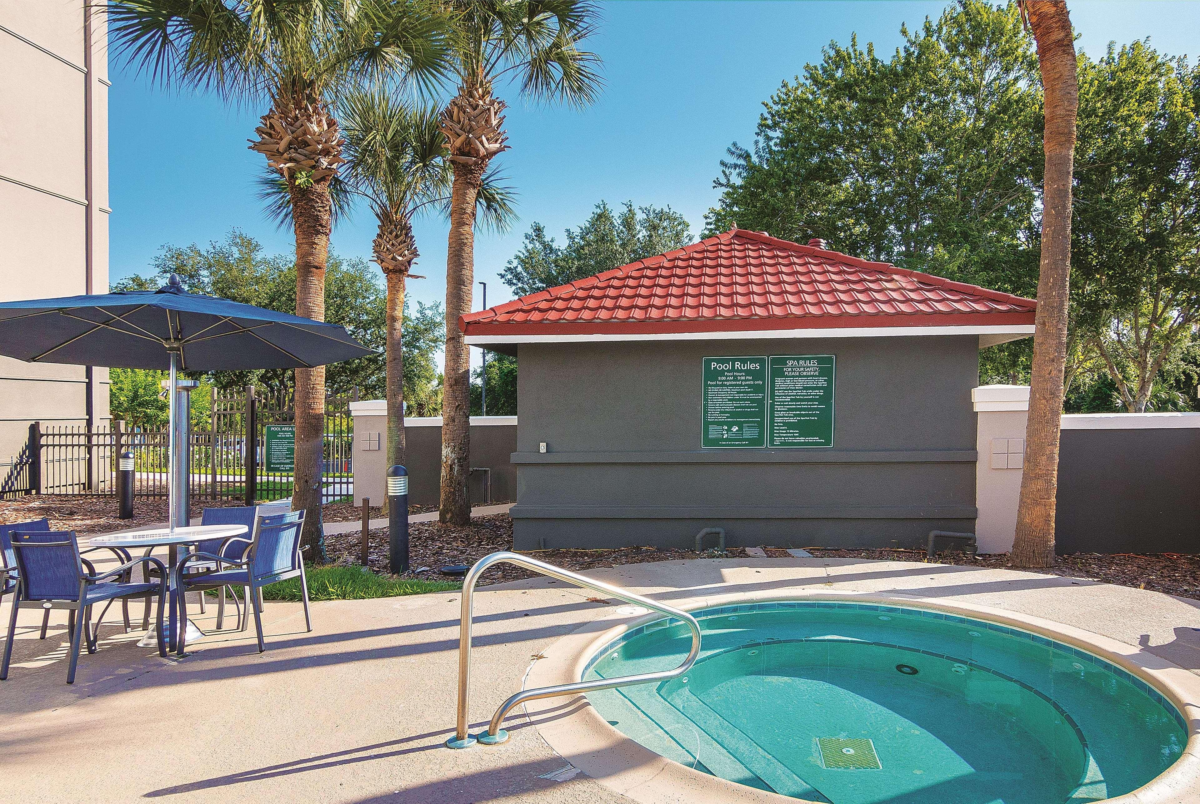 La Quinta By Wyndham Orlando Ucf Alafaya Exterior foto