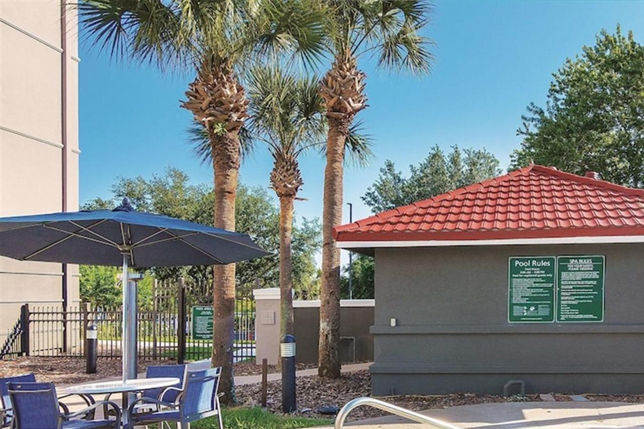 La Quinta By Wyndham Orlando Ucf Alafaya Exterior foto